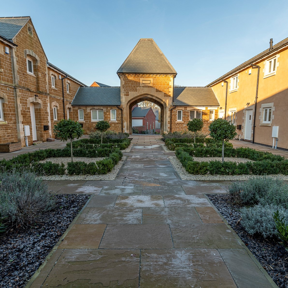The Stables – Square